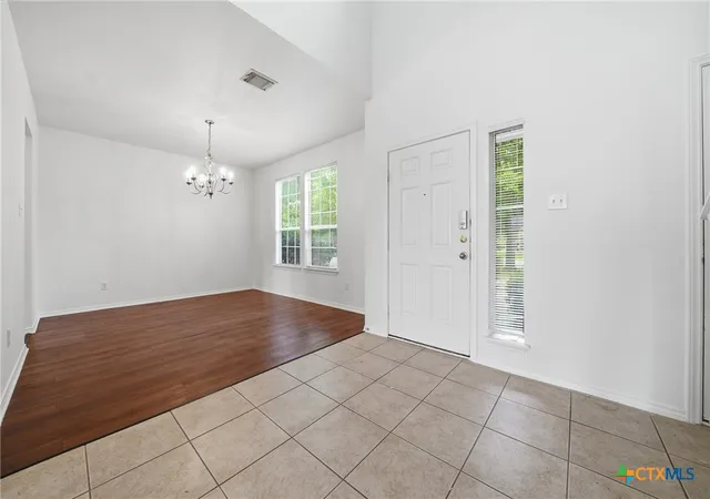 Photo 3 of Single family home for sale at 118 Invierno St, Kyle, TX 78640 | MLS# 618152 | Listing updated on 2026-09-14