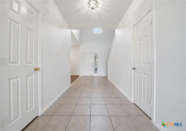 Photo 3 of Single family home for sale at 118 Invierno St, Kyle, TX 78640 | MLS# 618152 | Listing updated on 2026-09-14