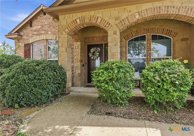 Photo 1 of Single family home for sale at 106 Sky Ct, Victoria, TX 77904 | MLS# 618184 | Listing updated on 2026-09-11