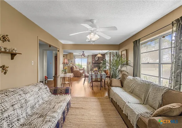 Photo 3 of Single family home for sale at 267 Ctr School Rd, Yoakum, TX 77995 | MLS# 618161 | Listing updated on 2026-09-02