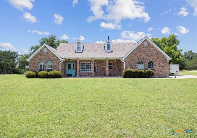 Photo 1 of Single family home for sale at 3912 Chisholm Trl, Salado, TX 76571 | MLS# 617999 | Listing updated on 2026-09-09