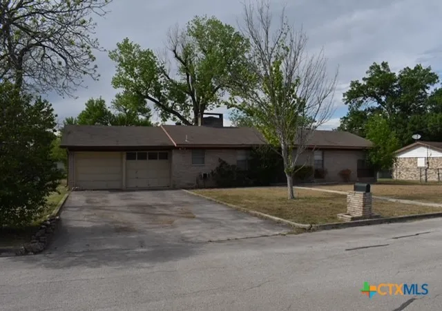 Photo 1 of Sale Pending at 1452 Marigold Dr, New Braunfels, TX 78130 | MLS# 617865 | Listing updated on 2026-09-15