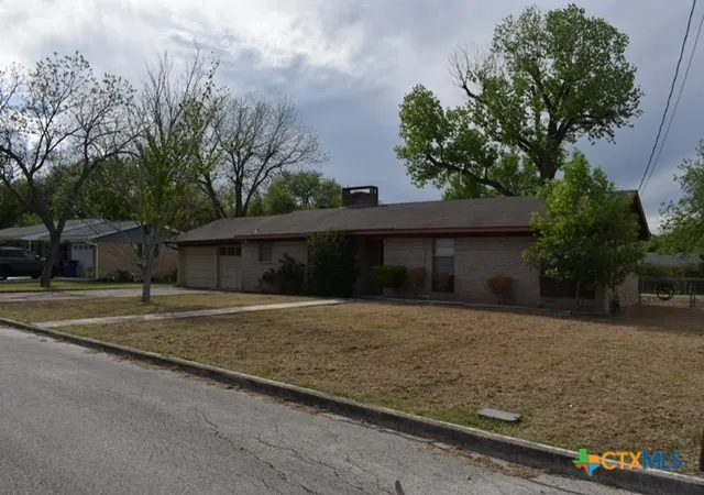 Photo 3 of Sale Pending at 1452 Marigold Dr, New Braunfels, TX 78130 | MLS# 617865 | Listing updated on 2026-09-15