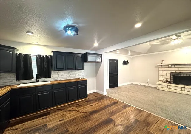 Photo 3 of Single family home for sale at 2402 Oak Dr, Gatesville, TX 76528 | MLS# 618270 | Listing updated on 2026-09-02