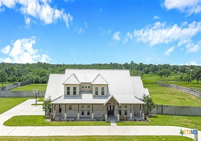 Photo 1 of Mansion for sale at 158 Sendera Loop, Victoria, TX 77904 | MLS# 618283 | Listing updated on 2026-08-19