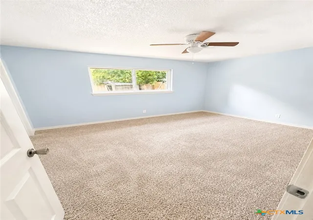 Photo 2 of Single family home for sale at 1305 Elia St, Killeen, TX 76541 | MLS# 618348 | Listing updated on 2026-09-16