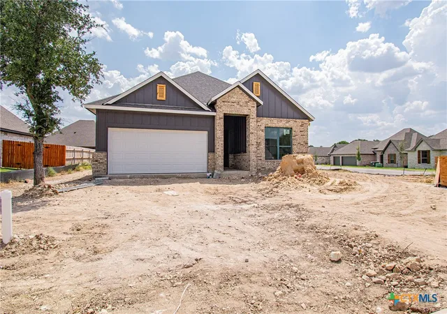 Photo 1 of Single family home for sale at 1201 Rylee Ln, Salado, TX 76571 | MLS# 618380 | Listing updated on 2026-09-01