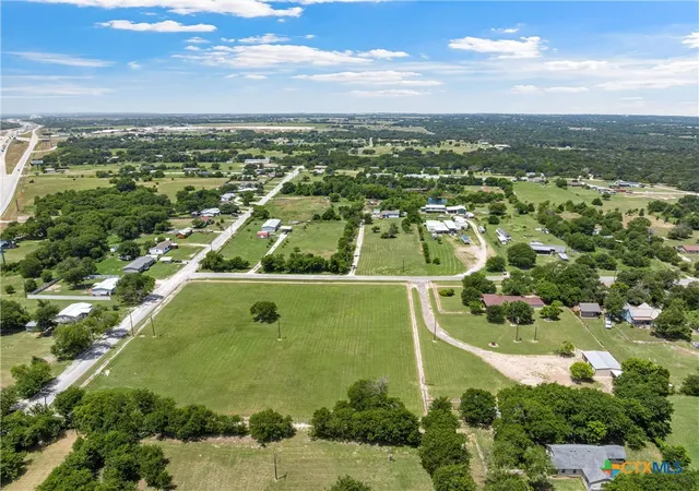 Photo 3 of Single family home for sale at 204 Christopher Dr, Eddy, TX 76524 | MLS# 618386 | Listing updated on 2026-08-25