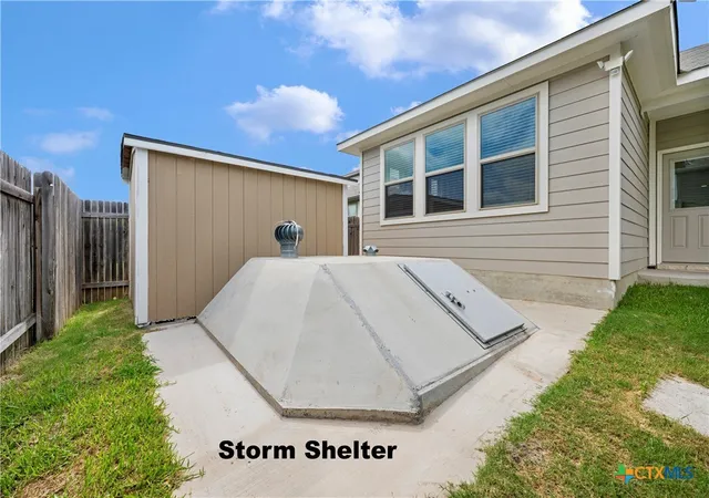 Photo 1 of Single family home for sale at 101 S Quiet Man Dr, Jarrell, TX 76537 | MLS# 618171 | Listing updated on 2026-09-15