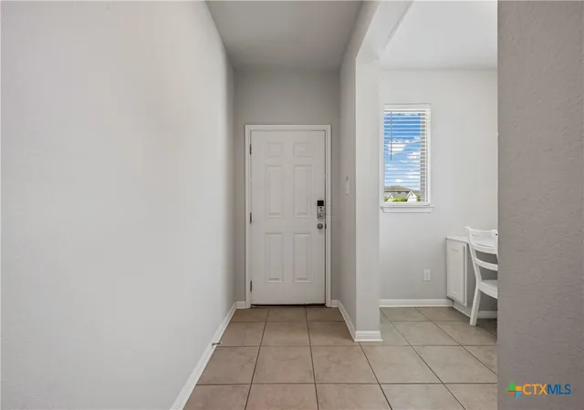 Photo 3 of Single family home for sale at 101 S Quiet Man Dr, Jarrell, TX 76537 | MLS# 618171 | Listing updated on 2026-09-15