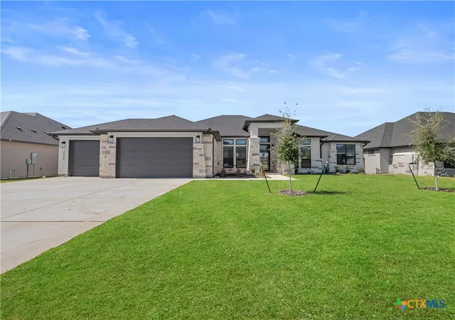 Photo 3 of Single family home for sale at 5026 Pheasant Dr, Nolanville, TX 76559 | MLS# 617959 | Listing updated on 2026-09-01