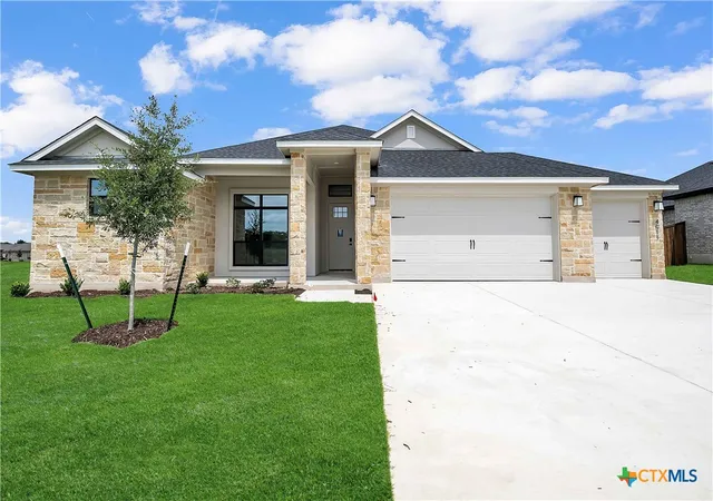 Photo 2 of Single family home for sale at 5059 Fence Line Trl, Nolanville, TX 76559 | MLS# 617977 | Listing updated on 2026-09-09