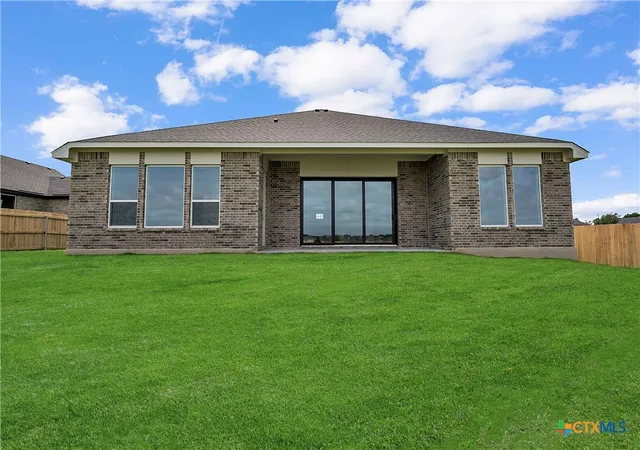 Photo 3 of Single family home for sale at 5059 Fence Line Trl, Nolanville, TX 76559 | MLS# 617977 | Listing updated on 2026-09-09