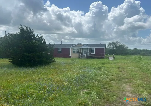Photo 1 of Sale Pending at 268 W Oaks, Victoria, TX 77905 | MLS# 618491 | Listing updated on 2026-09-28