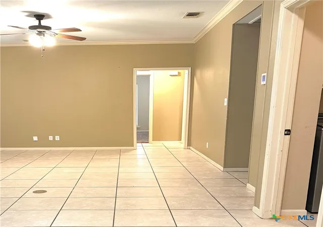 Photo 2 of Single family home for sale at 324 Spur Dr, Victoria, TX 77904 | MLS# 618158 | Listing updated on 2026-09-10