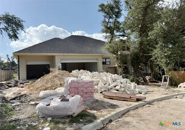 Photo 1 of Single family home for sale at 5721 Sparrow Ct, Temple, TX 76502 | MLS# 618553 | Listing updated on 2026-08-23