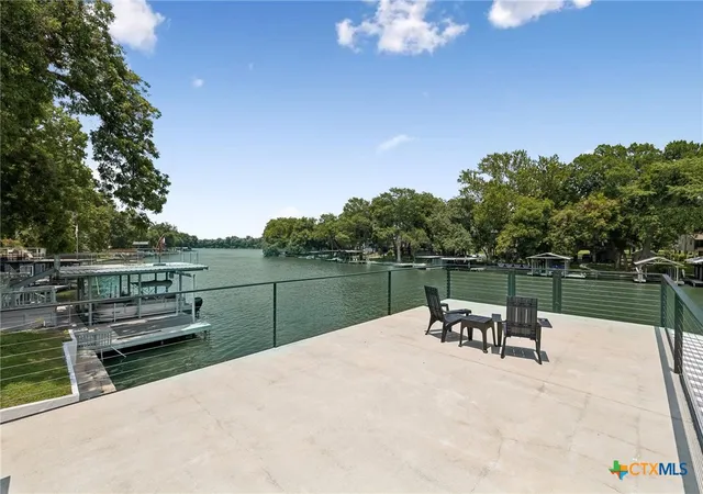 Photo 3 of Sale Pending at 611 Lake Placid Dr, Seguin, TX 78155 | MLS# 618513 | Listing updated on 2026-09-29
