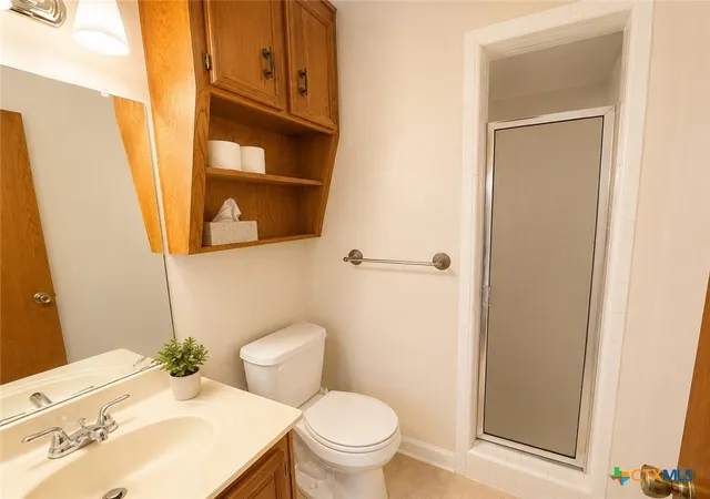 Photo 3 of Sale Pending at 1808 Hill St, Killeen, TX 76543 | MLS# 618258 | Listing updated on 2026-09-03