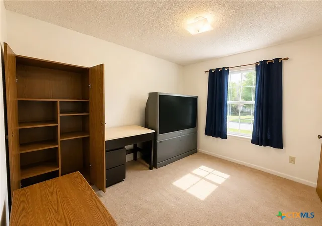 Photo 4 of Sale Pending at 1808 Hill St, Killeen, TX 76543 | MLS# 618258 | Listing updated on 2026-09-03