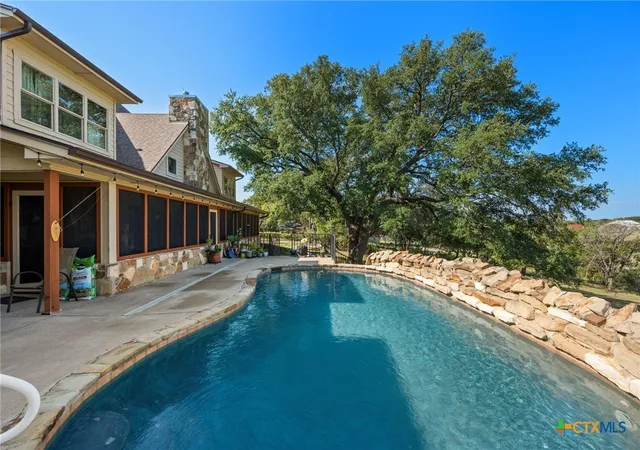 Photo 3 of Single family home for sale at 14049 Indian Blf Rd, Temple, TX 76502 | MLS# 618631 | Listing updated on 2026-09-27
