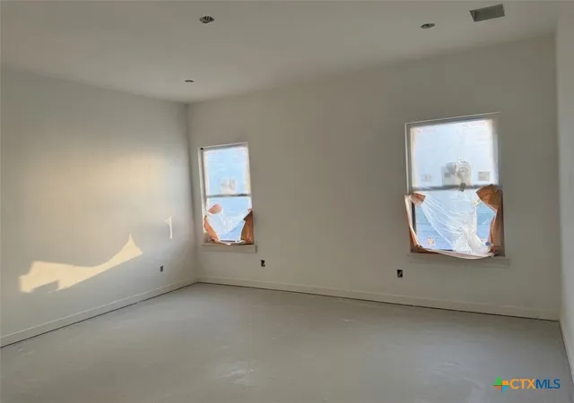 Photo 4 of Single family home for sale at 2557 Tin Barn Blf, Belton, TX 76513 | MLS# 618594 | Listing updated on 2026-09-04