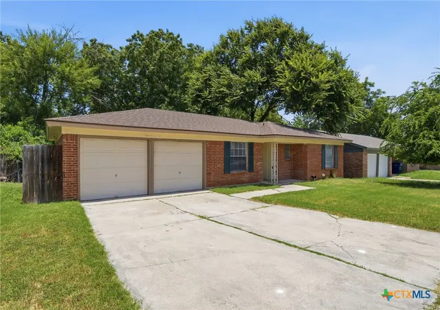 Photo 3 of Single family home for sale at 1106 Sublett Ave, Copperas Cove, TX 76522 | MLS# 618403 | Listing updated on 2026-08-27