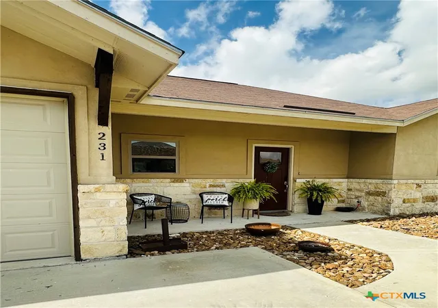 Photo 3 of Condo for sale at 231 Navarro Xing St #7B, Seguin, TX 78155 | MLS# 618695 | Listing updated on 2026-08-25