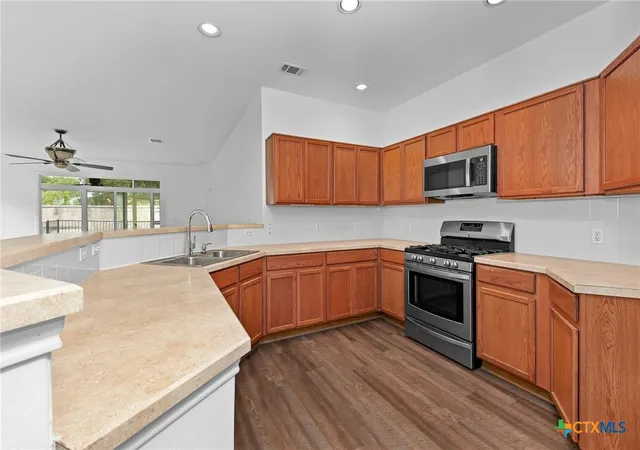 Photo 3 of Single family home for sale at 214 Farm Hl Dr, Georgetown, TX 78633 | MLS# 618717 | Listing updated on 2026-07-13