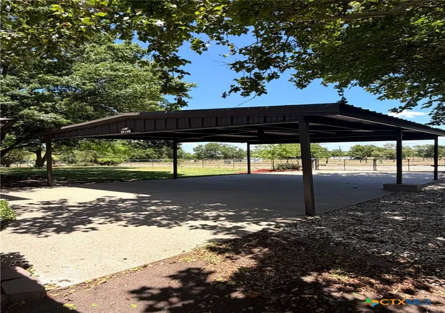 Photo 3 of Single family home for sale at 211 County Rd 128, Gatesville, TX 76528 | MLS# 618720 | Listing updated on 2026-09-07
