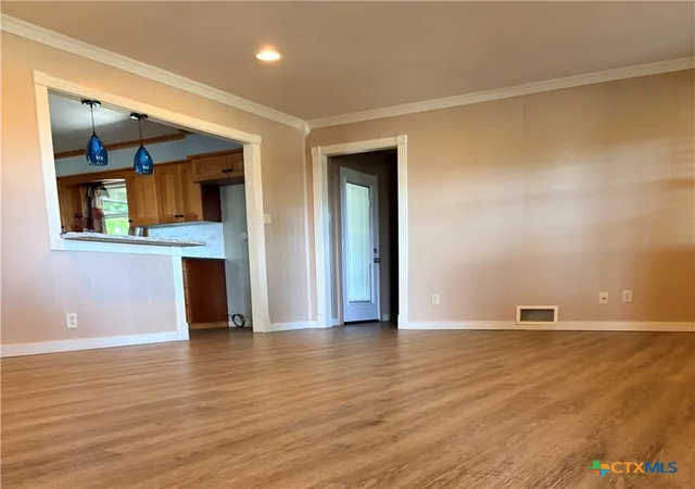 Photo 4 of Single family home for sale at 211 County Rd 128, Gatesville, TX 76528 | MLS# 618720 | Listing updated on 2026-09-07