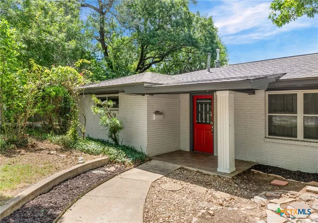 Photo 2 of Single family home for sale at 3109 W Ave R, Temple, TX 76504 | MLS# 618776 | Listing updated on 2026-09-18