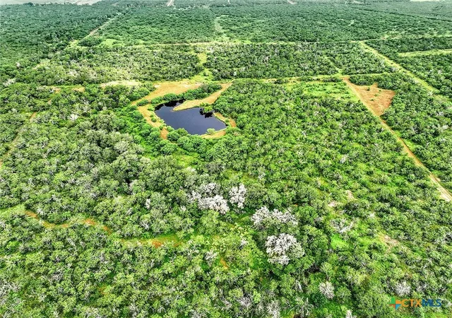 Photo 3 of House for sale at 1591 County Rd 476, Stockdale, TX 78160 | MLS# 618778 | Listing updated on 2026-08-24