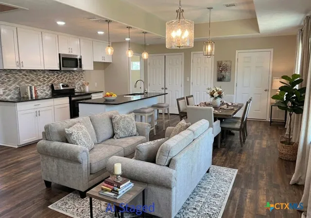 Photo 2 of Single family home for sale at 709 W Evans, Hearne, TX 77859 | MLS# 618831 | Listing updated on 2026-08-15