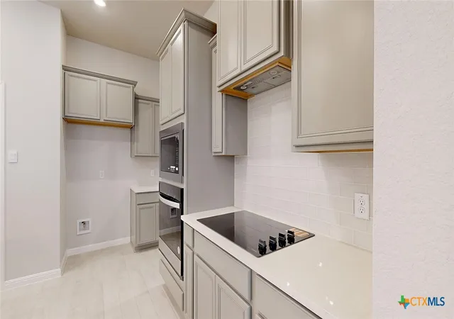 Photo 4 of Sale Pending at 14502 Egon Dr, Salado, TX 76571 | MLS# 618921 | Listing updated on 2026-08-09