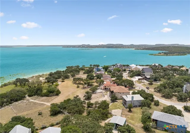 Photo 38 of Single family home for sale at 408 Edge Hl Dr, Canyon Lake, TX 78133 | MLS# 618865 | Listing updated on 2026-08-31