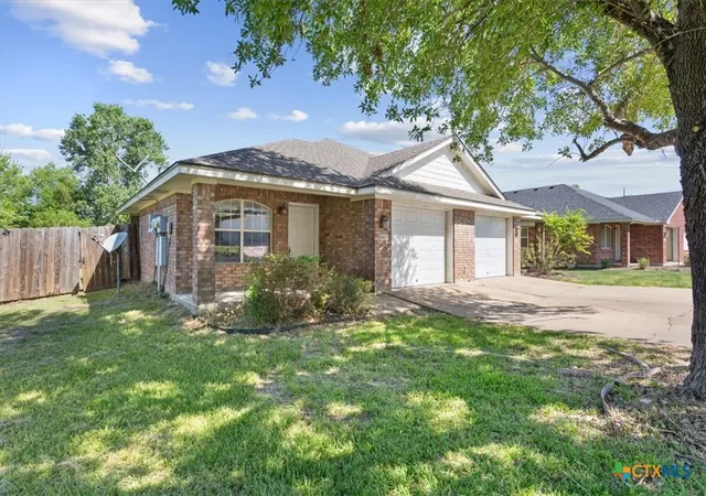 Photo 2 of Multi family home for sale at 624 Olaf Dr #A&B, Temple, TX 76504 | MLS# 618967 | Listing updated on 2026-10-01