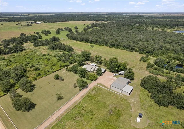 Photo 3 of House for sale at 1172 County Rd 418, Thorndale, TX 76577 | MLS# 619112 | Listing updated on 2026-08-24
