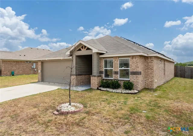 Photo 3 of Sale Pending at 1770 Dryden Ave, Copperas Cove, TX 76522 | MLS# 619136 | Listing updated on 2026-10-06