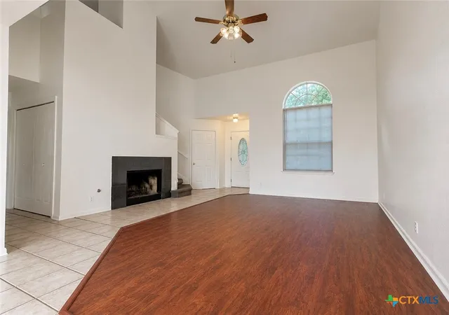 Photo 3 of Single family home for sale at 900 Jasmine Trl, Georgetown, TX 78626 | MLS# 618763 | Listing updated on 2026-08-28