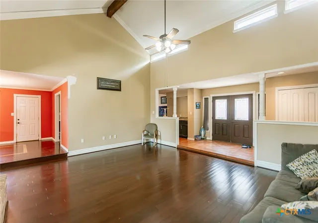 Photo 3 of Sale Pending at 402 Chimney Rock Dr, Victoria, TX 77904 | MLS# 619274 | Listing updated on 2026-08-11