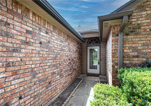 Photo 4 of Single family home for sale at 4314 Longhorn Trl, Temple, TX 76502 | MLS# 619114 | Listing updated on 2026-09-29