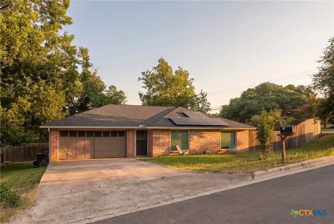 Single family home for sale at 102 Chaparral St, San Marcos, TX 78666 | MLS# 619303