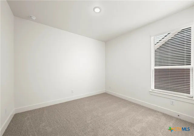 Photo 40 of Single family home for sale at 413 Mustang Loop, Killeen, TX 76549 | MLS# 618941 | Listing updated on 2026-09-01