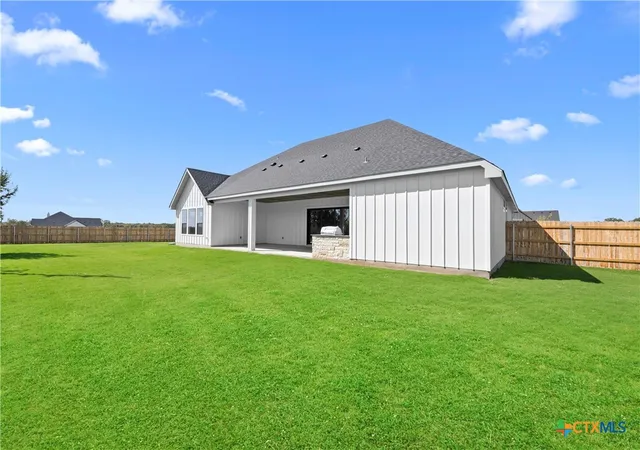 Photo 4 of Single family home for sale at 6762 Kings Ml Dr, Salado, TX 76571 | MLS# 618983 | Listing updated on 2026-09-01