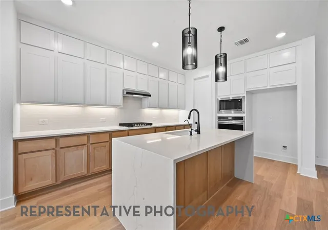 Photo 3 of Single family home for sale at 8916 Golden Lion Dr, Austin, TX 78744 | MLS# 619346 | Listing updated on 2026-09-09