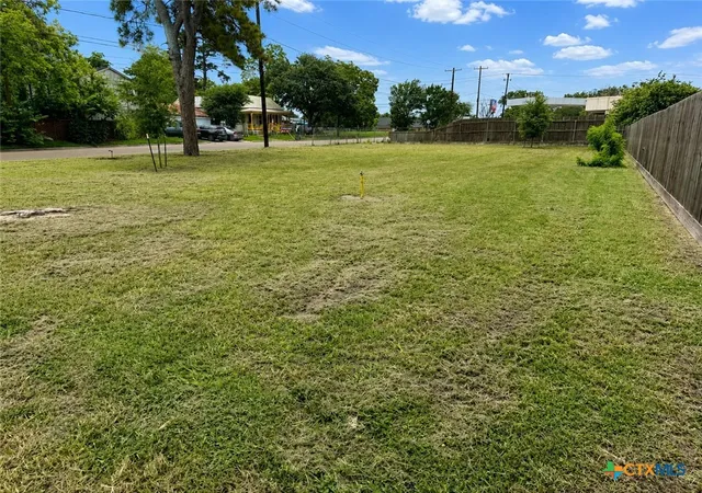 Photo 3 of Land for sale at 507 E River St, Victoria, TX 77901 | MLS# 619147 | Listing updated on 2026-08-31