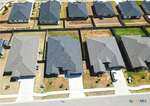 Photo 3 of Single family home for sale at 211 Fawn Ridge Dr, Copperas Cove, TX 76522 | MLS# 618636 | Listing updated on 2026-09-29