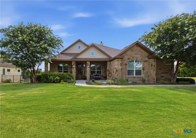 Photo 2 of Sale Pending at 224 Whitney Woods Cir, Georgetown, TX 78633 | MLS# 619406 | Listing updated on 2026-09-11