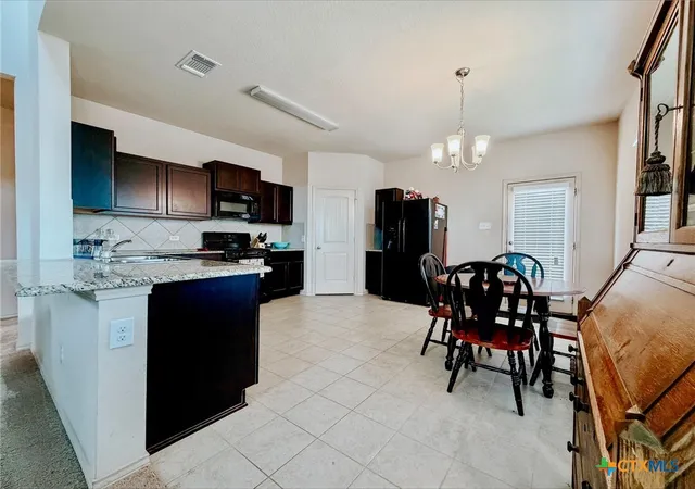 Photo 3 of Single family home for sale at 237 Tallow Trl, San Marcos, TX 78666 | MLS# 619035 | Listing updated on 2026-09-19