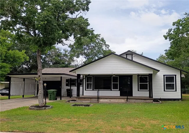 Photo 1 of Single family home for sale at 608 Beacon, Cuero, TX 77954 | MLS# 619452 | Listing updated on 2026-08-21